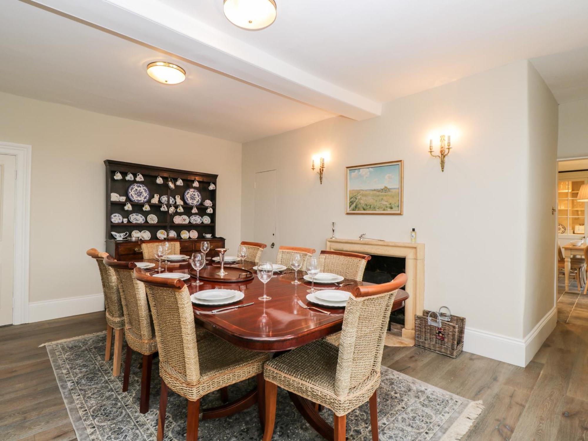 Wood Stanway House Holiday home *